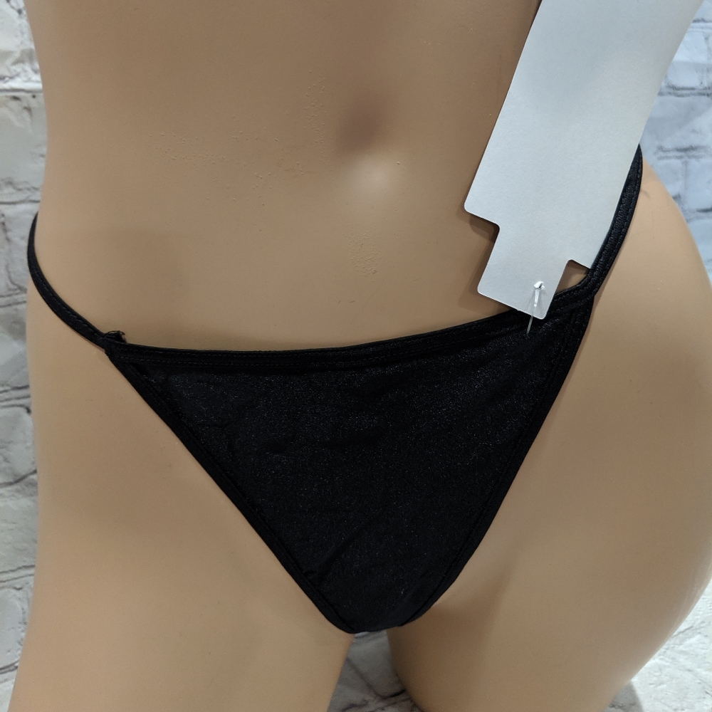 Set‎ of 5 Brazil made (t) g strings